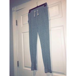 Gray Old Navy Jogger Sweatpants (Child’s LG)